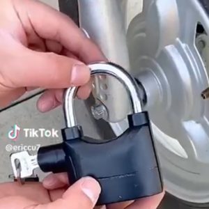 Alarm padlock